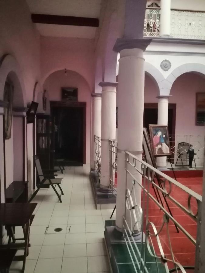 Hotel Jardín Mineral de Angangueo Buitenkant foto