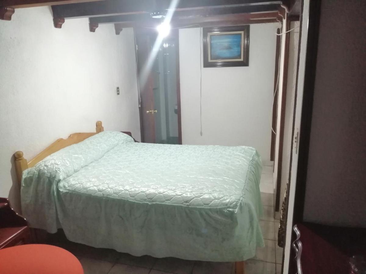 Hotel Jardín Mineral de Angangueo Buitenkant foto